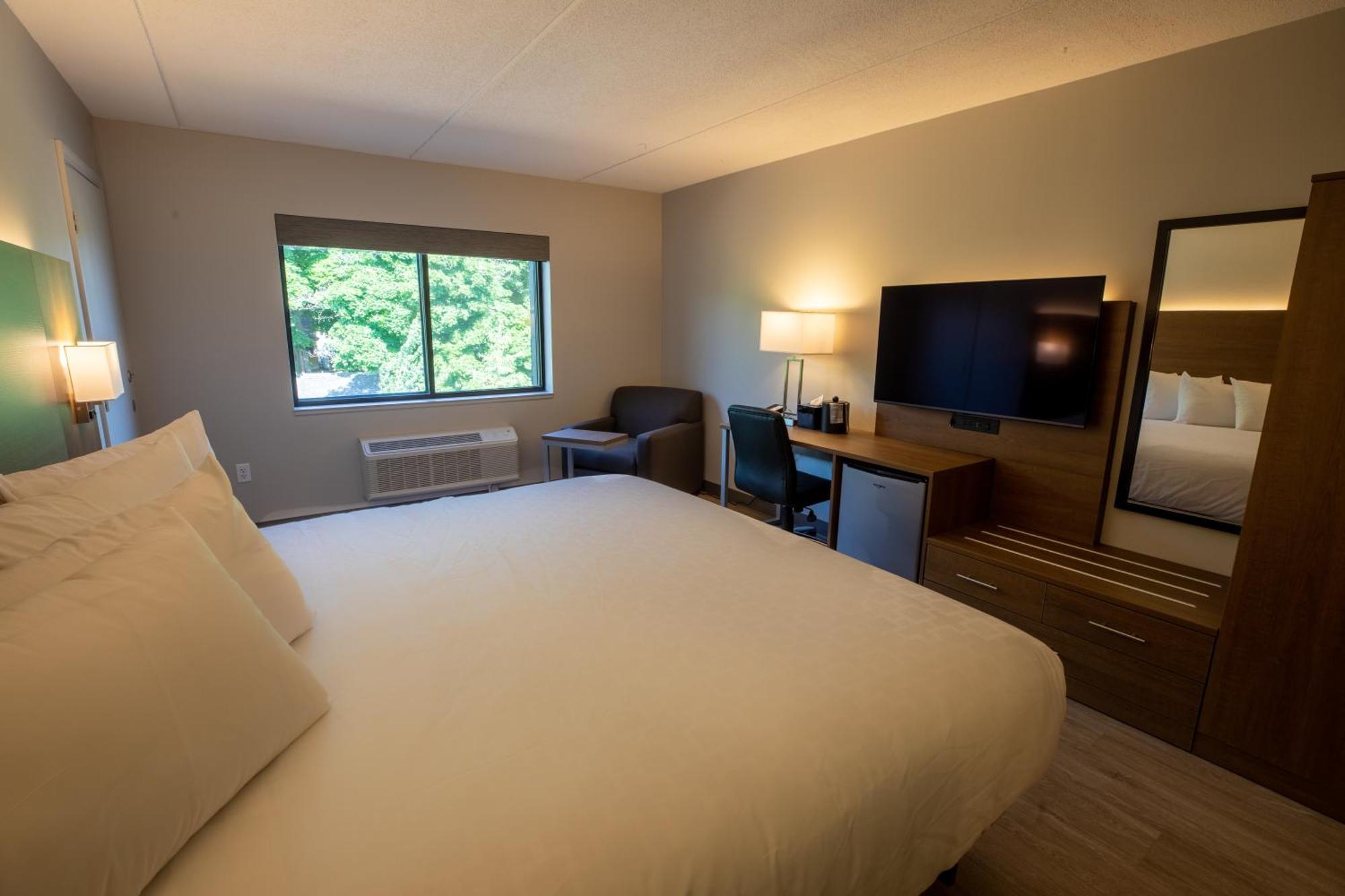 Superior Stay Hotel Marquette Exterior foto